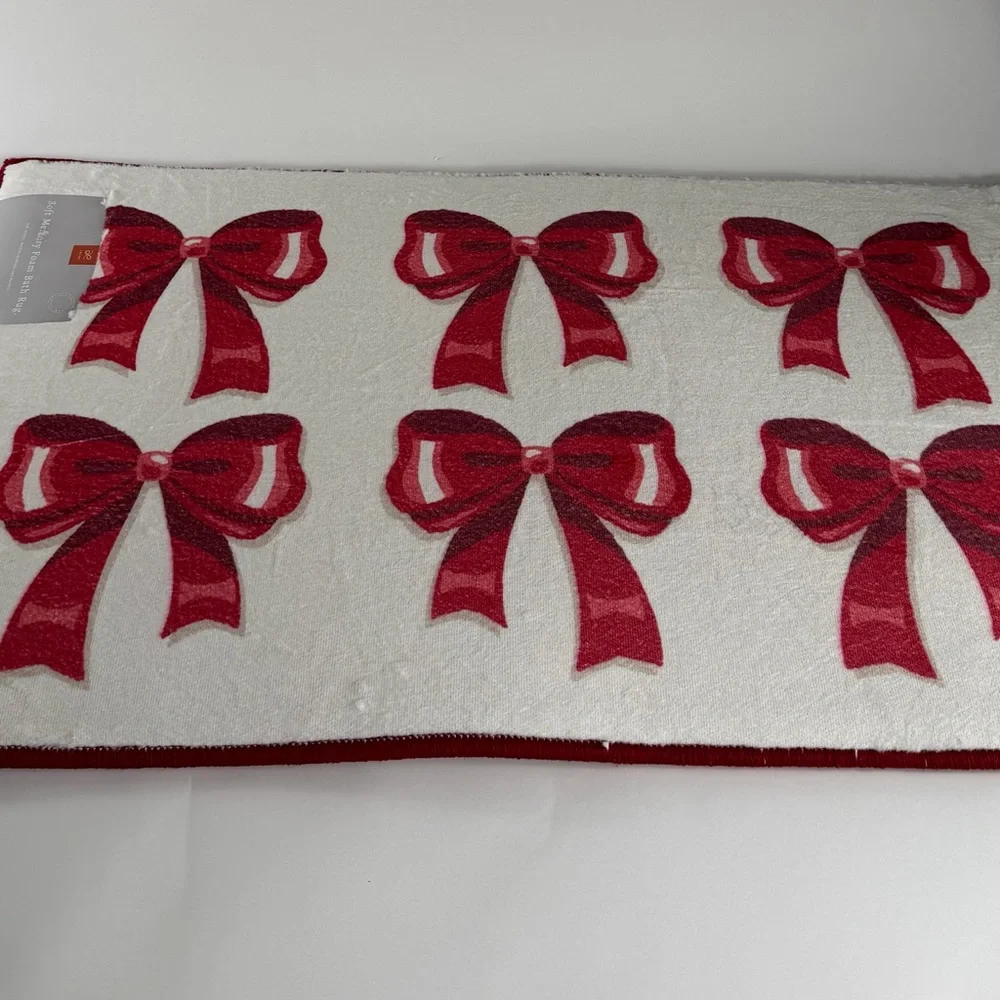 Red Bow Soft Memory Foam Accent Bath Rug 21X34”